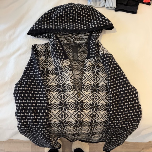 Pattern sweater - Picture 7 of 7